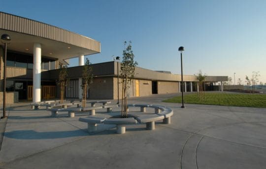 William J. “Pete” Knight High School Counseling Information for Teens in Palmdale