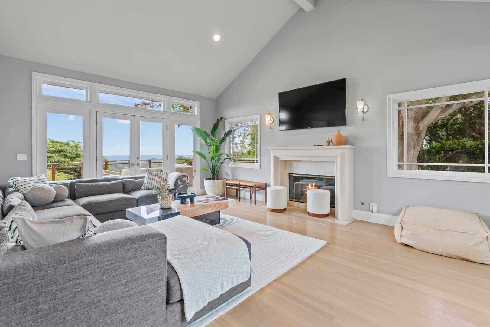 hang out room teen residential treatment malibu ca