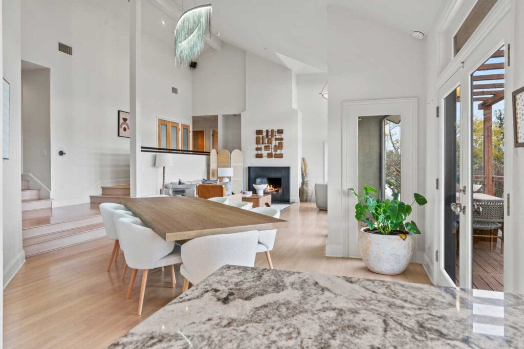 residential-treatment-for-teens-living-room